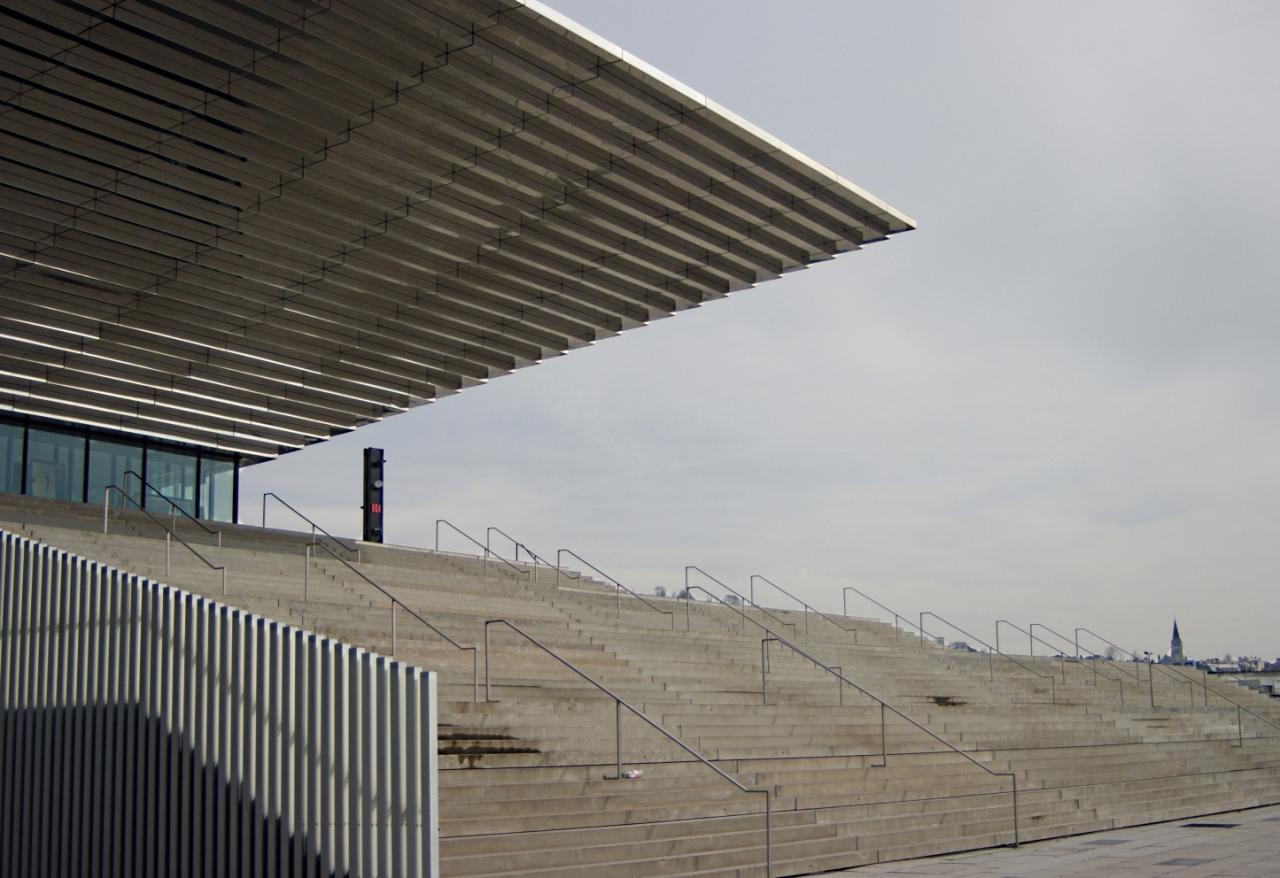 Côté du toît salle multisports